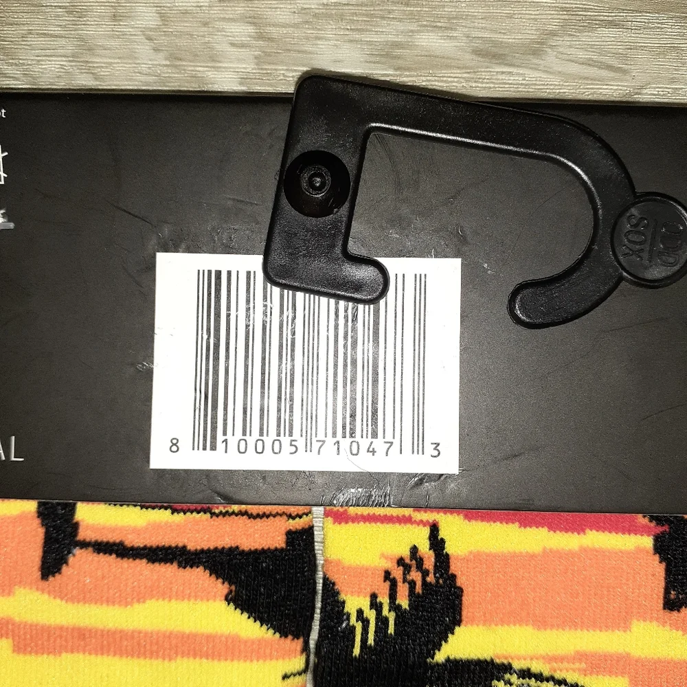 2 Pairs - Odd Sox Hollywood Hills Socks Size 6-13 New